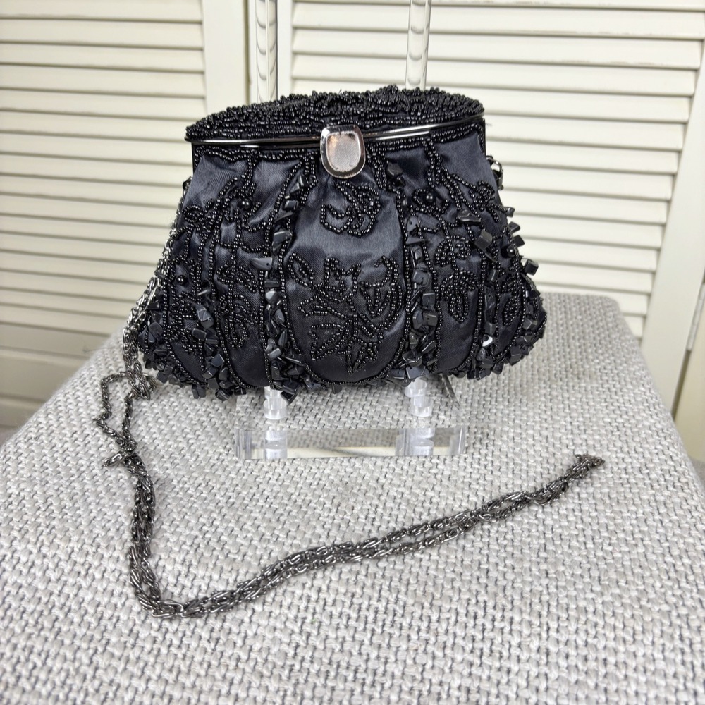 Vintage MC Black Beaded Satin Evening Bag Chain Strap Kiss-lock Cocktail Purse